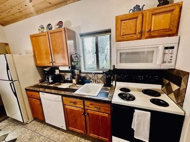 Yosemite Woods Duplex In Yosemite-Upper Unit